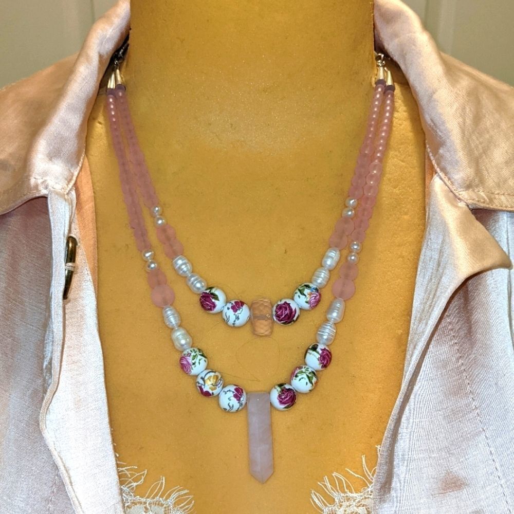 Handmade Mixed Media Pearl Quartz Necklace